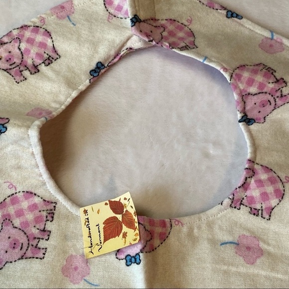 Reversible Oversized Piggy Bib Handcrafted in Vermont NEW - Picture 4 of 7